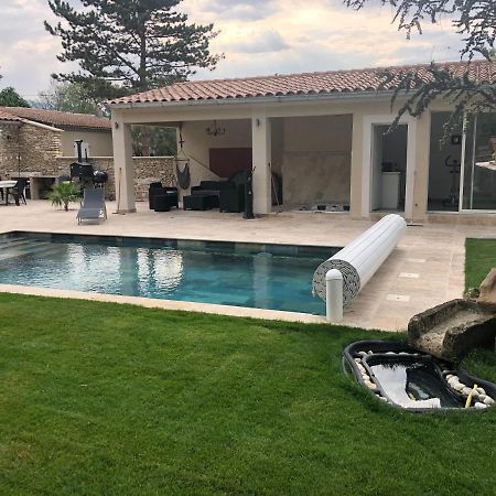 Au Milieu Des Piboules De Provence. Villa LʼIsle-sur-la-Sorgue Eksteriør bilde
