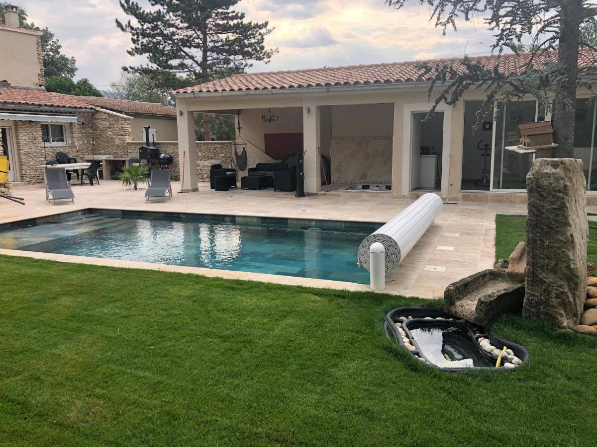 Au Milieu Des Piboules De Provence. Villa LʼIsle-sur-la-Sorgue Eksteriør bilde